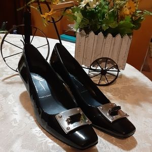 Donald j pliner kitty pumps